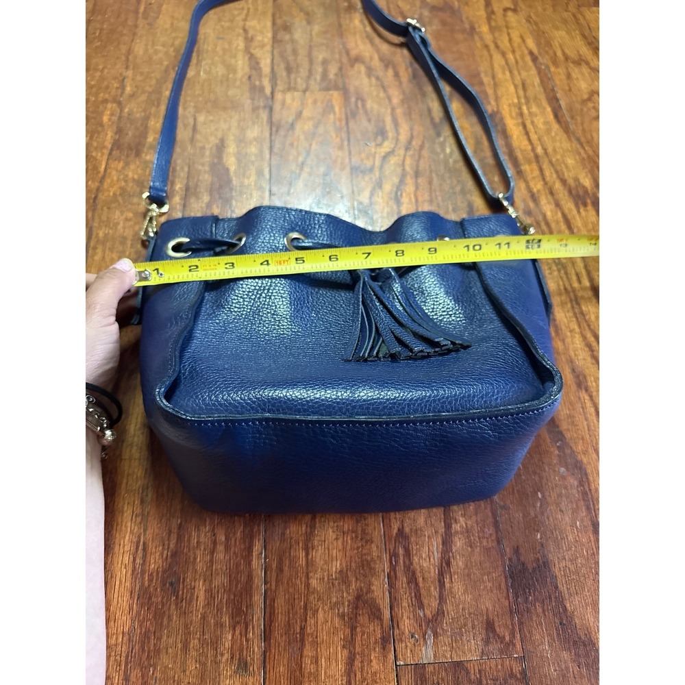 Carla Ferreri Italy Blue Pebbled Leather Tassel Drawstring Bucket Crossbody Bag - Picture 2 of 5